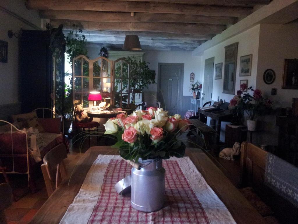 Bed and Breakfast Au Bon Gre D'Hugoline Blanzac  Экстерьер фото