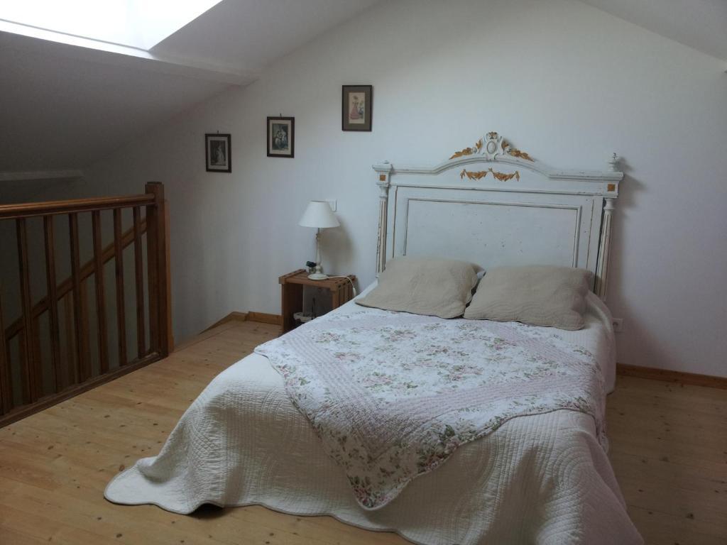 Bed and Breakfast Au Bon Gre D'Hugoline Blanzac  Экстерьер фото