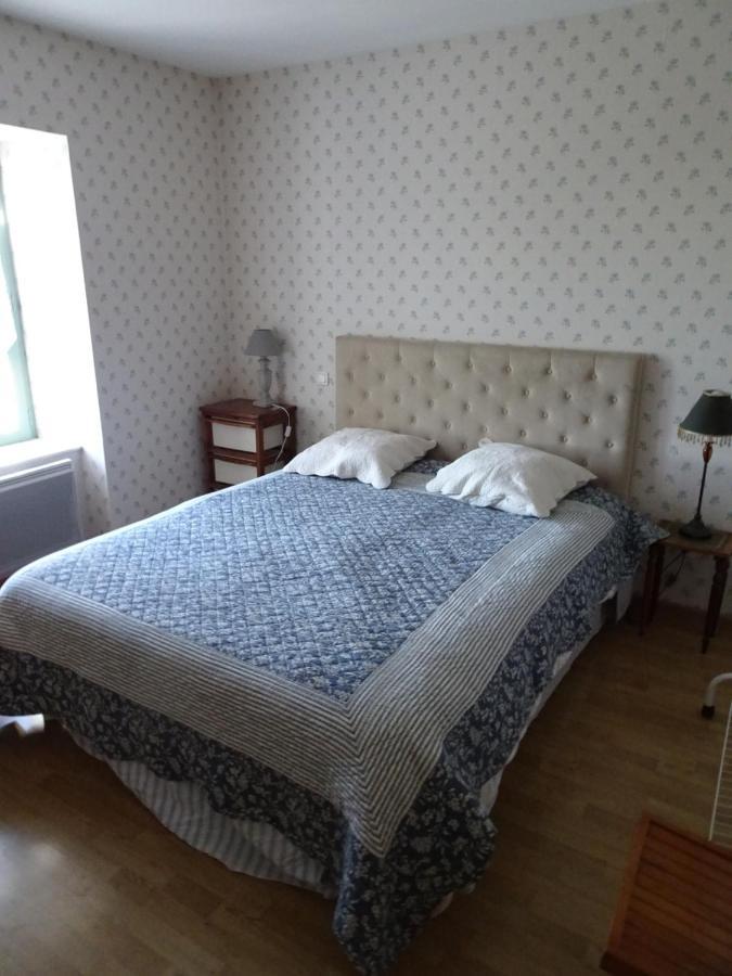 Bed and Breakfast Au Bon Gre D'Hugoline Blanzac  Экстерьер фото
