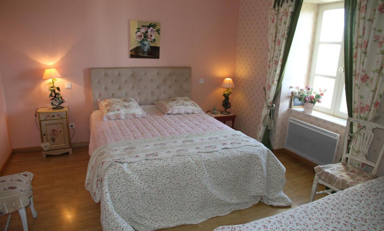 Bed and Breakfast Au Bon Gre D'Hugoline Blanzac  Экстерьер фото